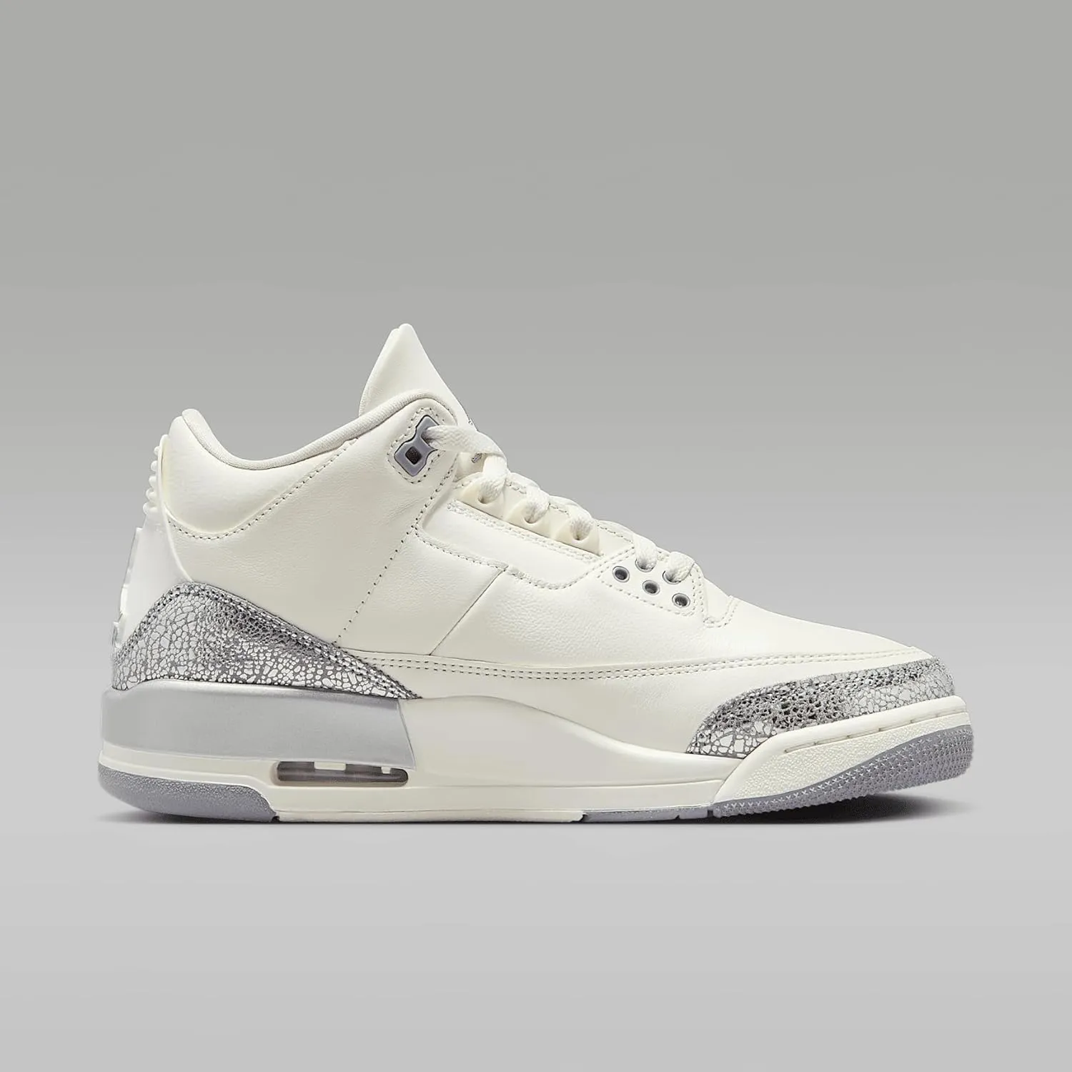 Air Jordan 3 Retro Women's Shoes (CK9246-100, Sail/Metallic Silver/Cement Grey)
