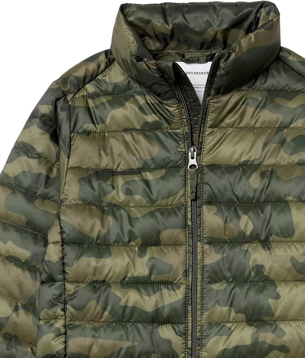 Amazon Essentials Boys and Toddlers' Lightweight Water-Resistant Packable Puffer Jacket