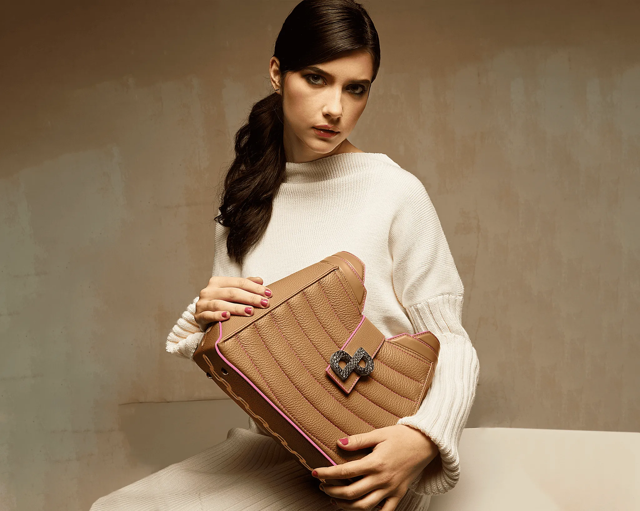 ANNIA Tote