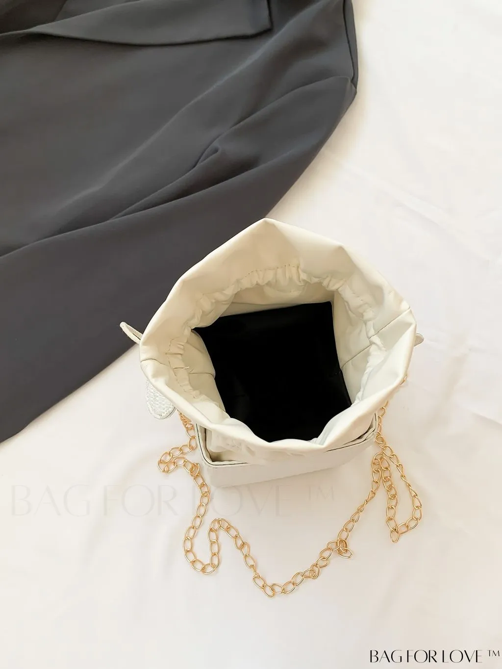 BagForLove - Chic Drawstring Crossbody Bag with Chain Detail - Solid Color, Box Design