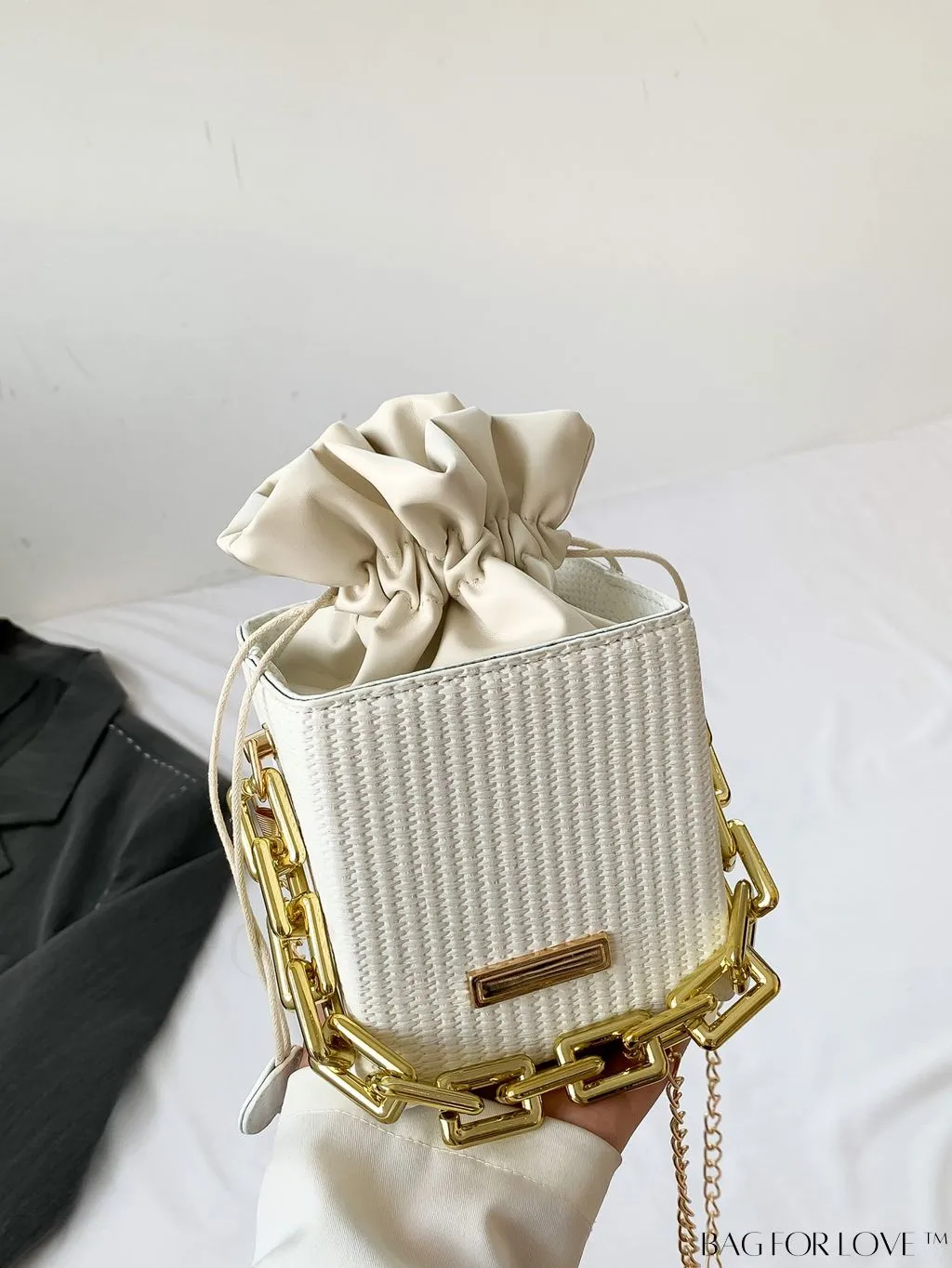 BagForLove - Chic Drawstring Crossbody Bag with Chain Detail - Solid Color, Box Design