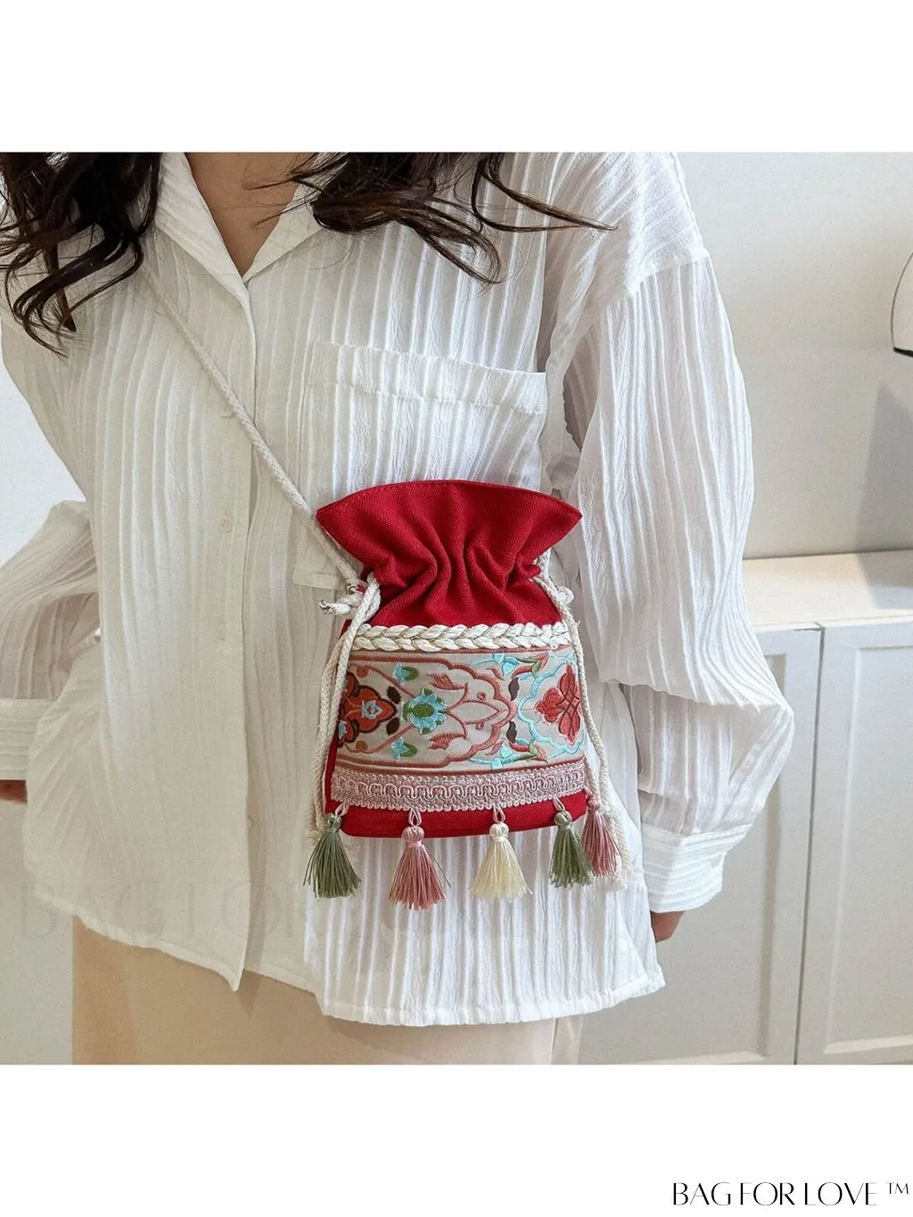BagForLove - Classy Embroidered Bucket Bag with Floral Detail, Crossbody Style for Elegant Ladies