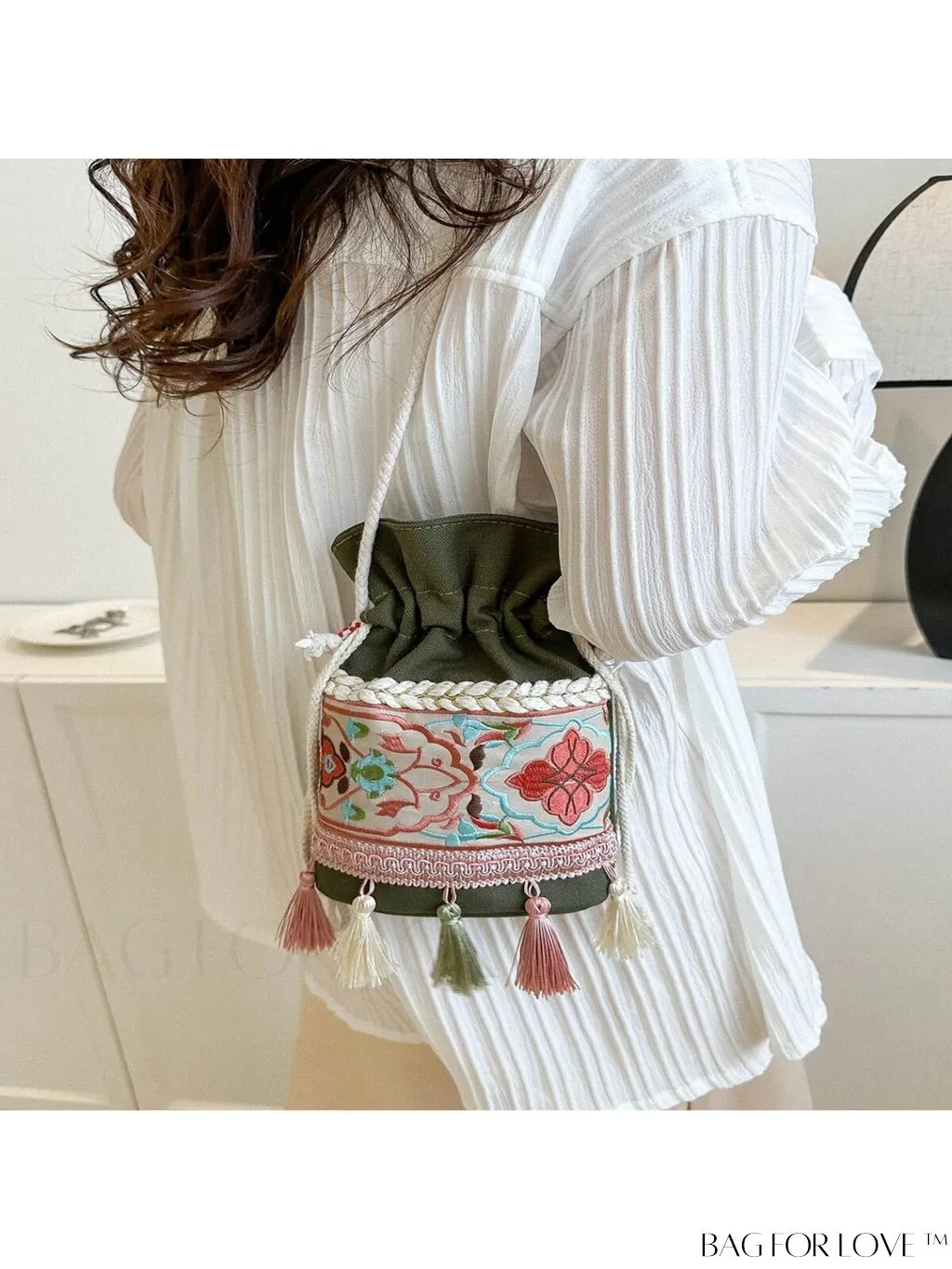 BagForLove - Classy Embroidered Bucket Bag with Floral Detail, Crossbody Style for Elegant Ladies