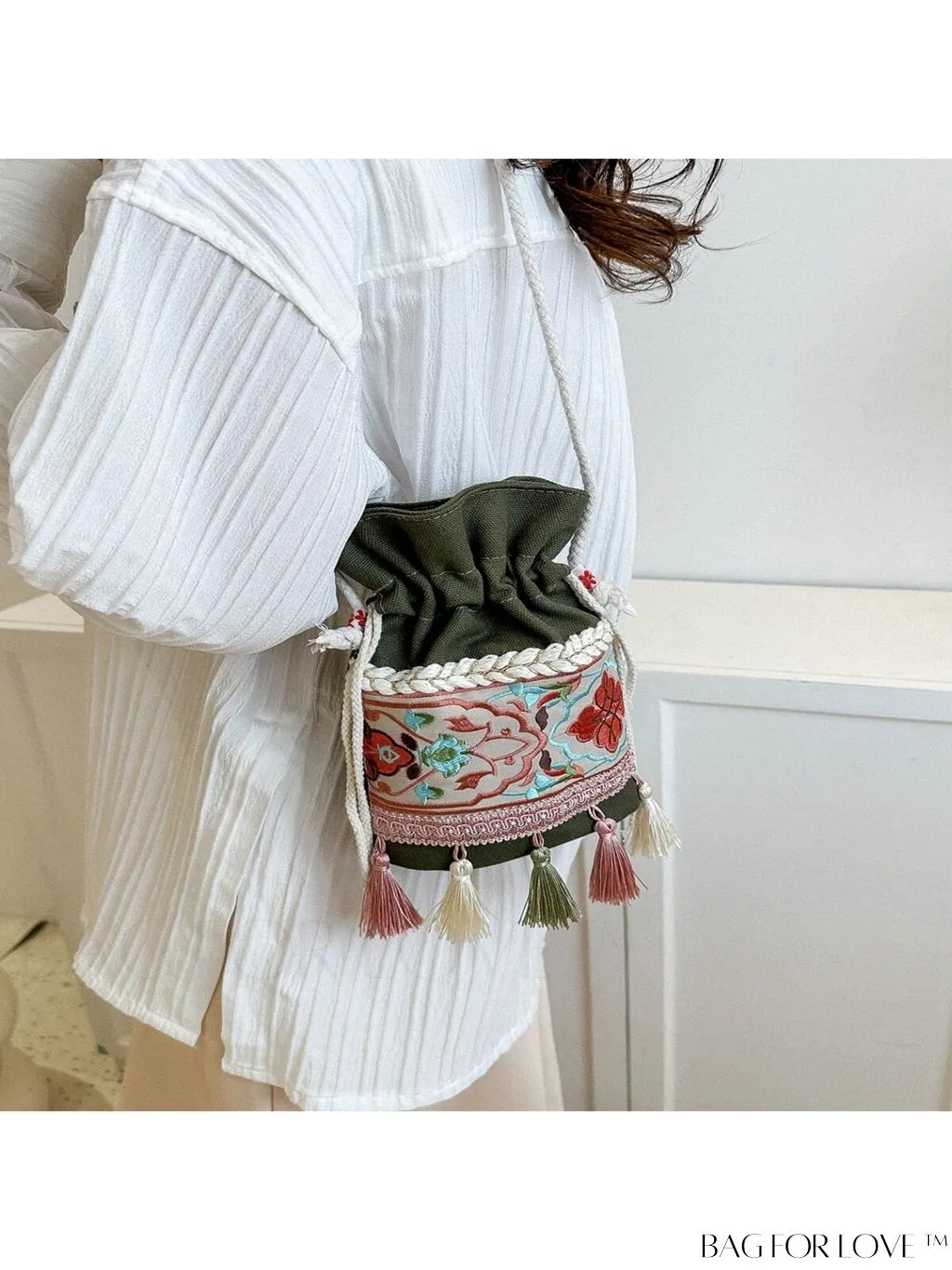 BagForLove - Classy Embroidered Bucket Bag with Floral Detail, Crossbody Style for Elegant Ladies