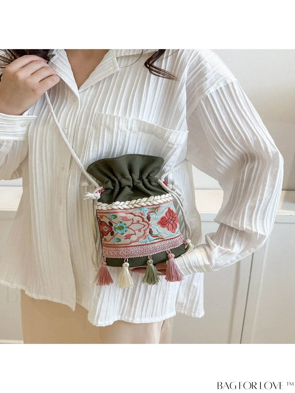 BagForLove - Classy Embroidered Bucket Bag with Floral Detail, Crossbody Style for Elegant Ladies
