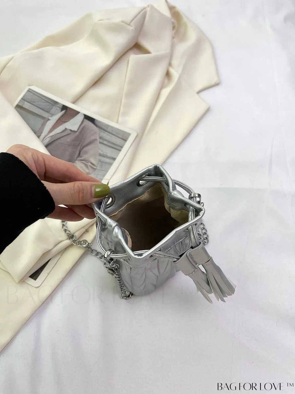 BagForLove - Korean Style Twist Bucket Bag: Versatile Fashion for Shoulder & Crossbody