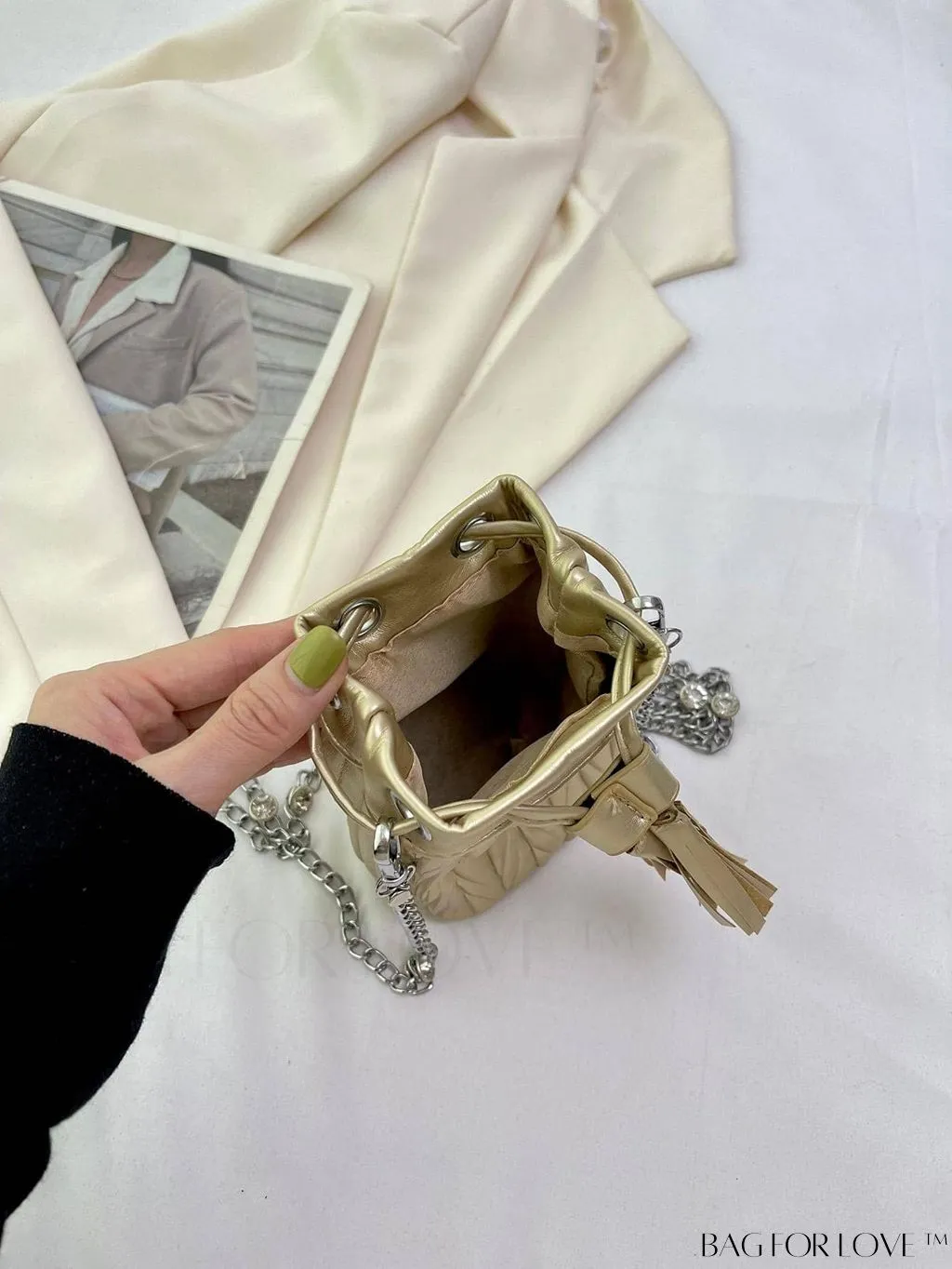 BagForLove - Korean Style Twist Bucket Bag: Versatile Fashion for Shoulder & Crossbody
