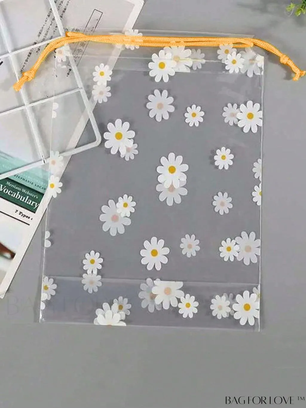BagForLove - Portable Waterproof Daisy Storage Bag Set for Clothes, Shoes, and Toiletries - 3pcs