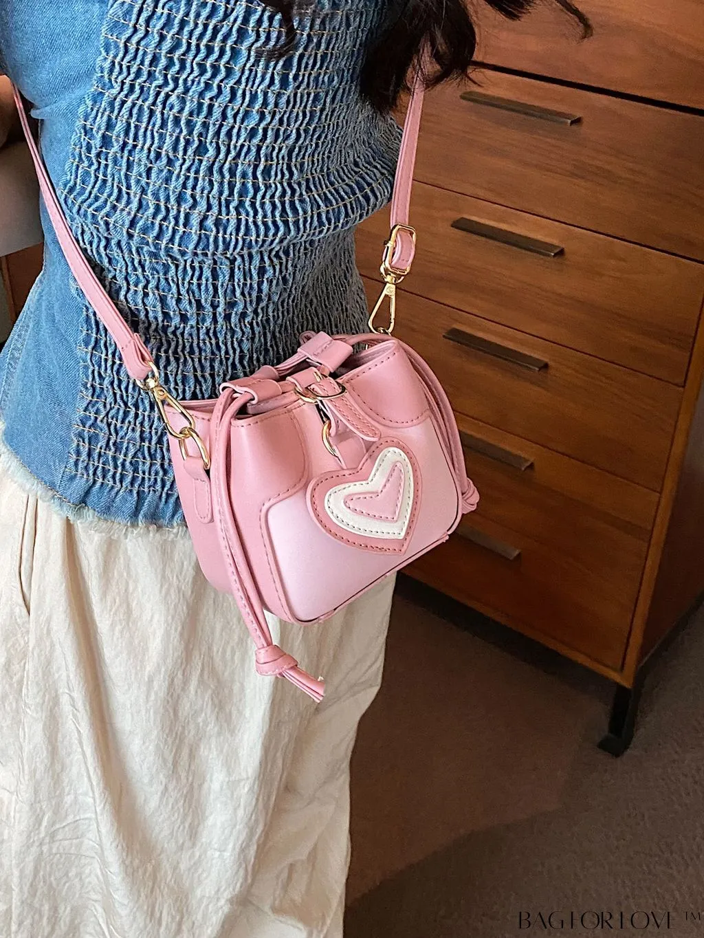 BagForLove - Stylish Heart-shaped Sling Bag: Mini, Decorated, Drawstring Design