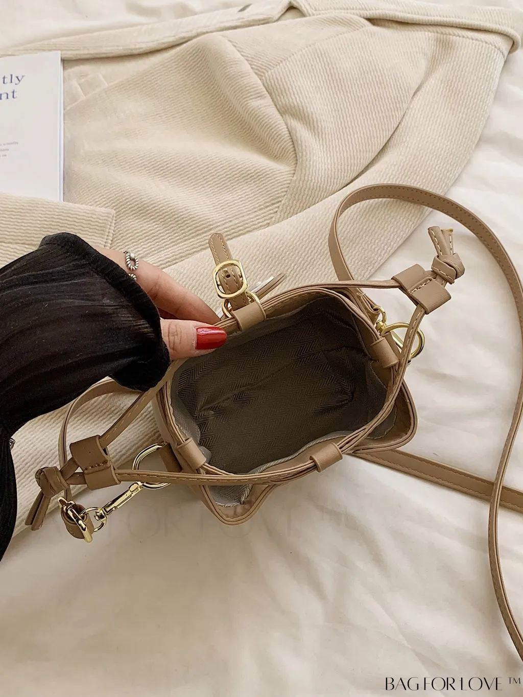 BagForLove - Stylish Heart-shaped Sling Bag: Mini, Decorated, Drawstring Design