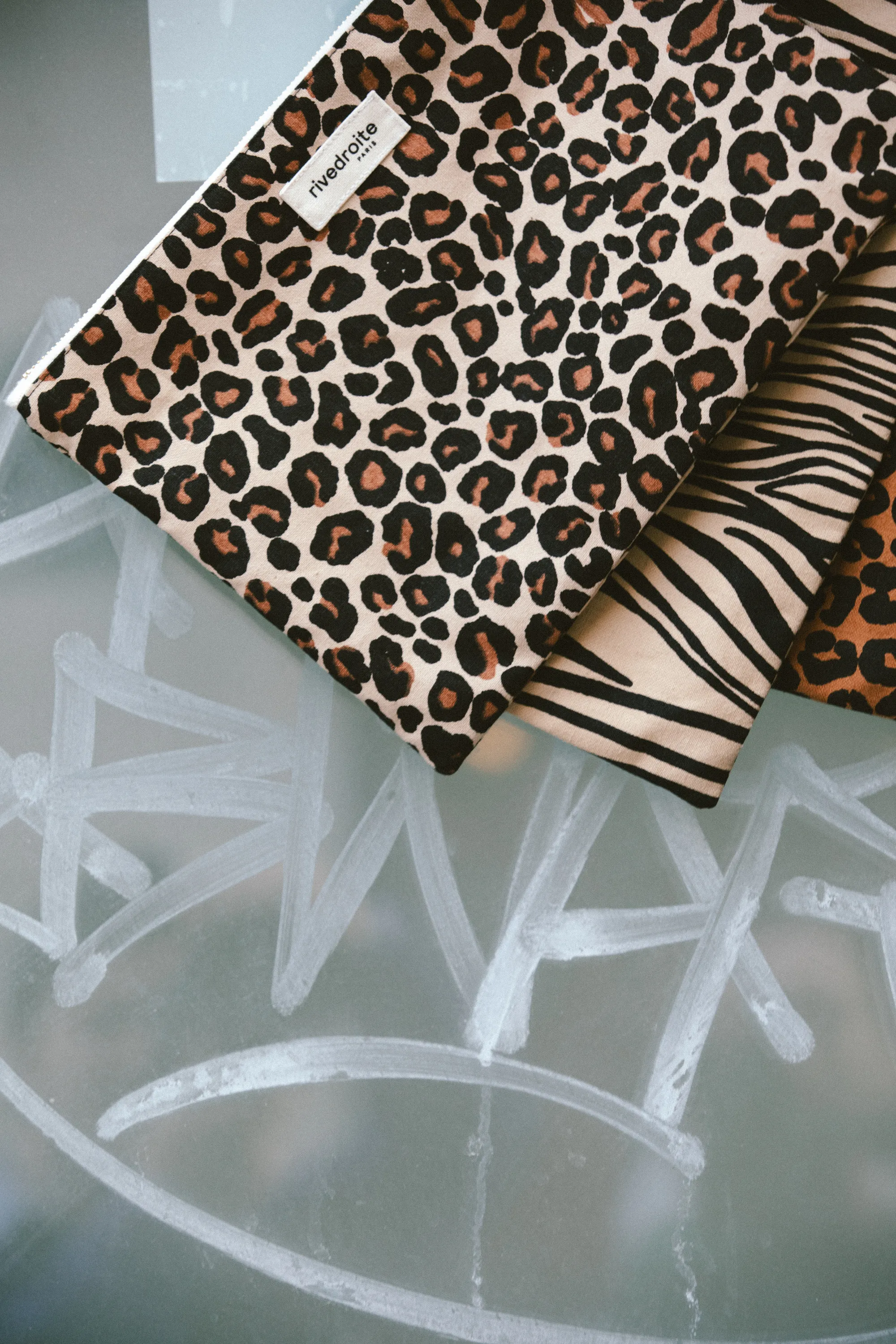 Barbette the medium sized pouch - Recycled cotton Leopard Beige sand