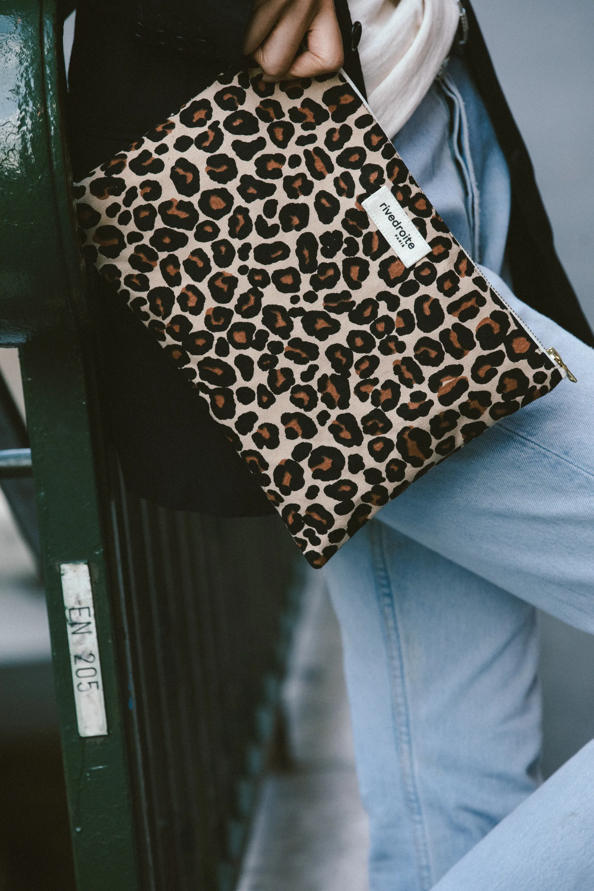 Barbette the medium sized pouch - Recycled cotton Leopard Beige sand