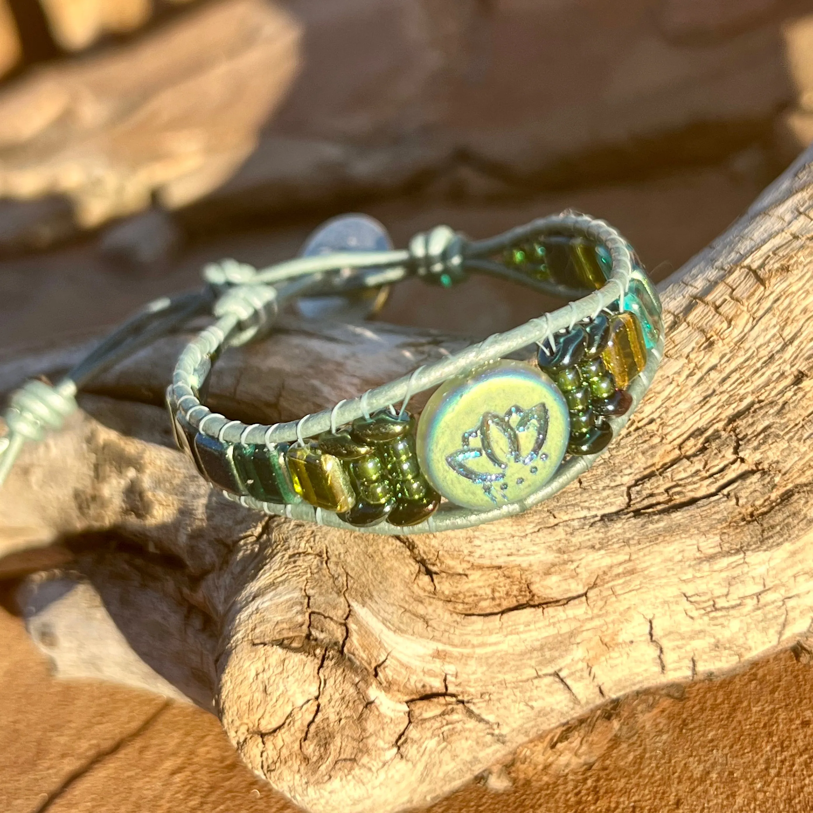 Blue/green lotus blossom bracelet