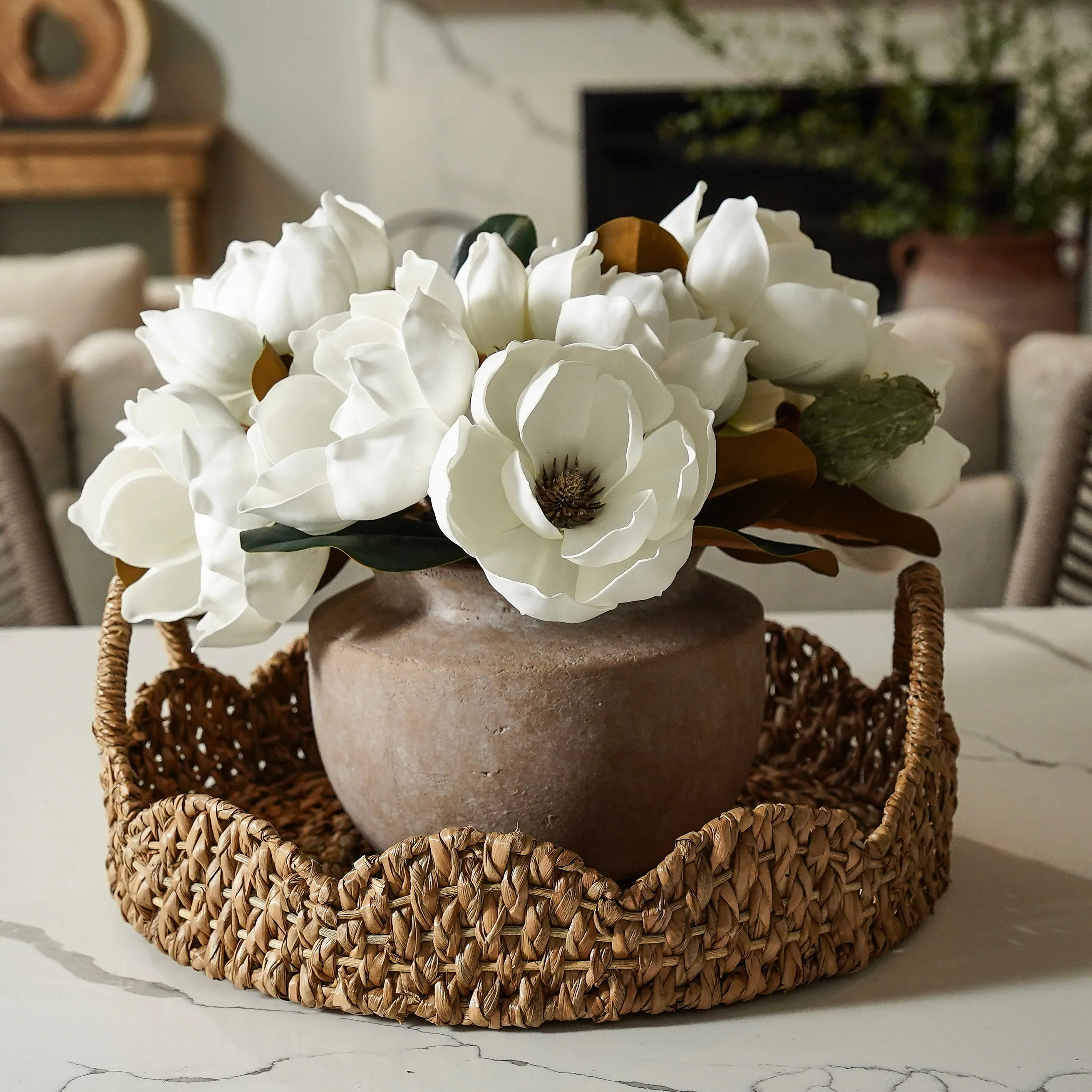 Braided Scalloped Seagrass Tray