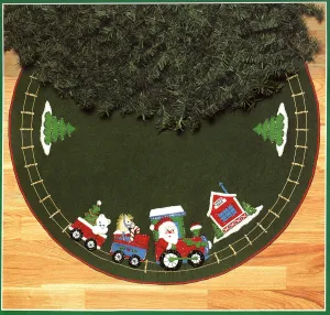 Bucilla - Holiday Express - Felt Applique Tree Skirt Kit 33098