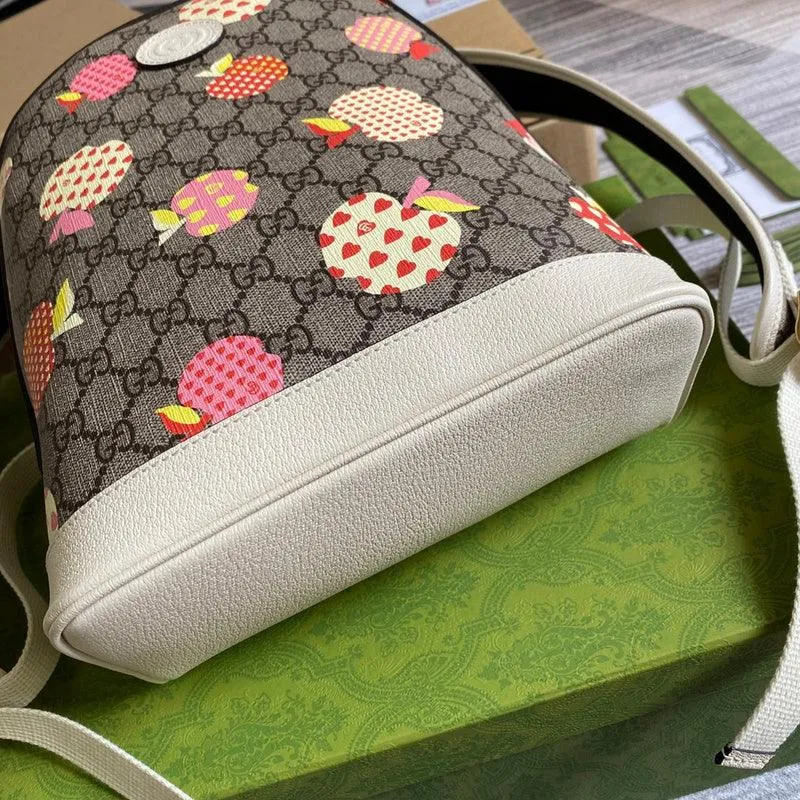 Charm - GG Bags - 1819