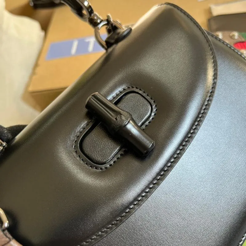 Charm - GG Bags - 947