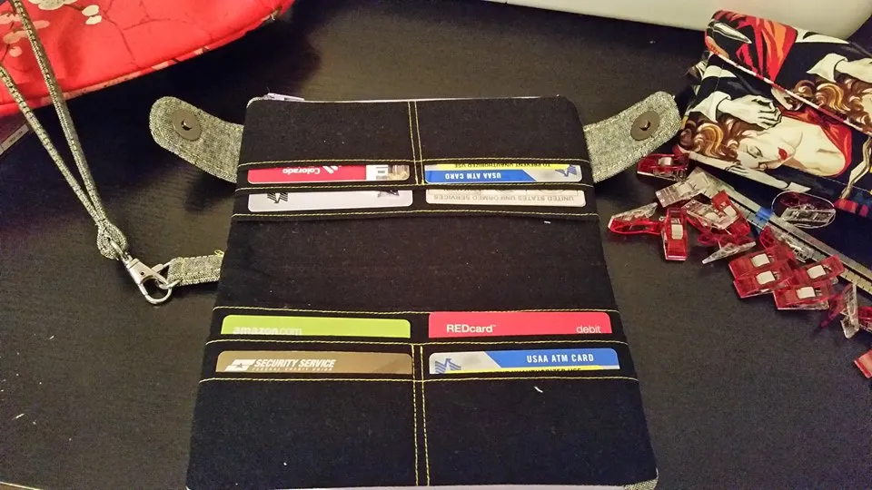 Della Wallet Clutch
