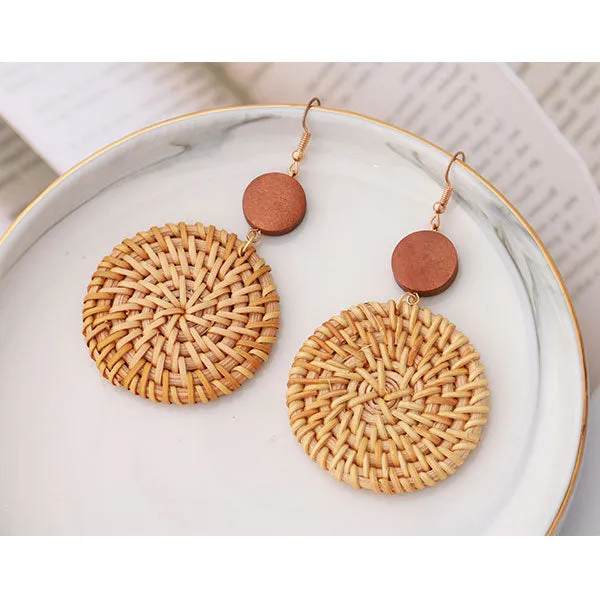 Elegant Rattan Round Disc Dangle Earrings