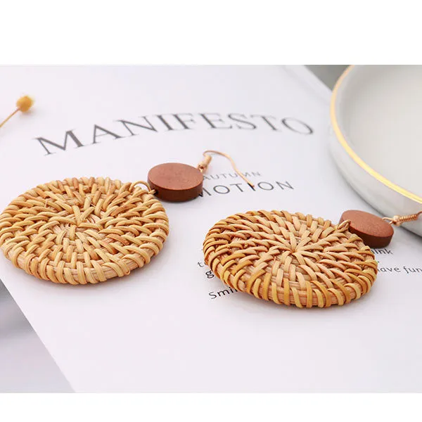 Elegant Rattan Round Disc Dangle Earrings