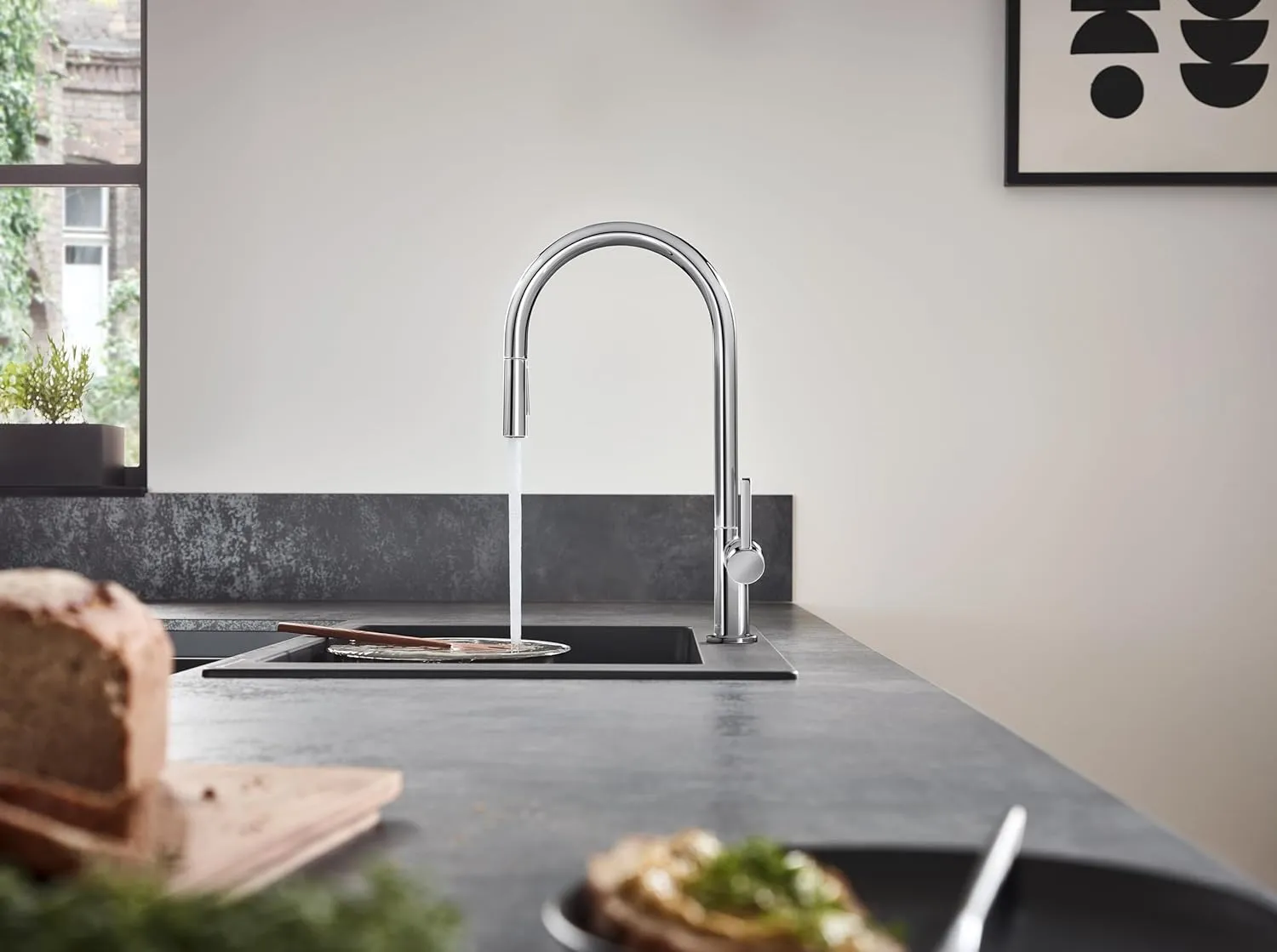 hansgrohe Talis N Black High Arc Kitchen Faucet, Kitchen Faucets with Pull Down Sprayer, Faucet for Kitchen Sink, Magnetic Docking Spray Head, Brushed Black Chrome 72800341
