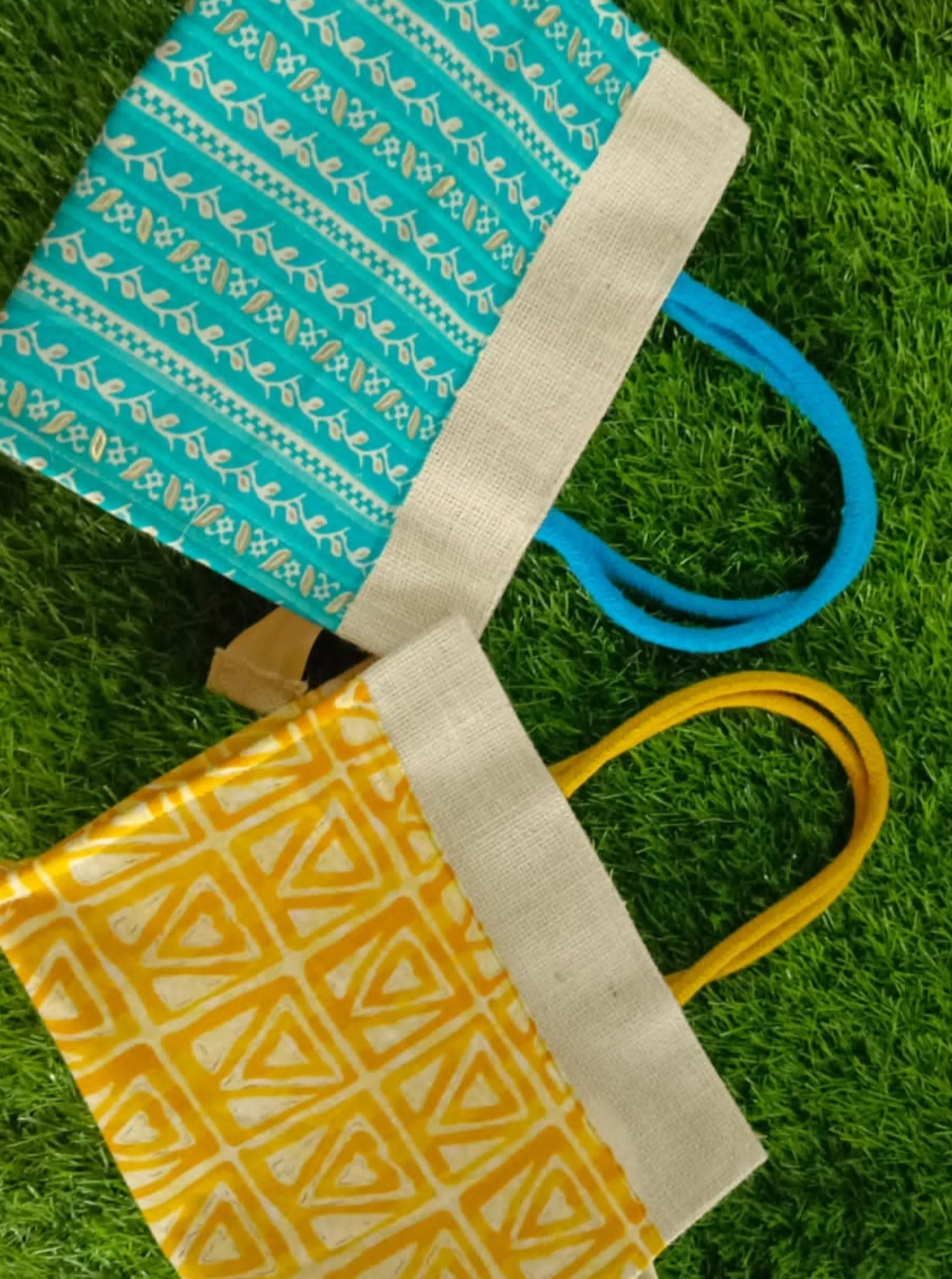 Jute and Cotton Hand Bag