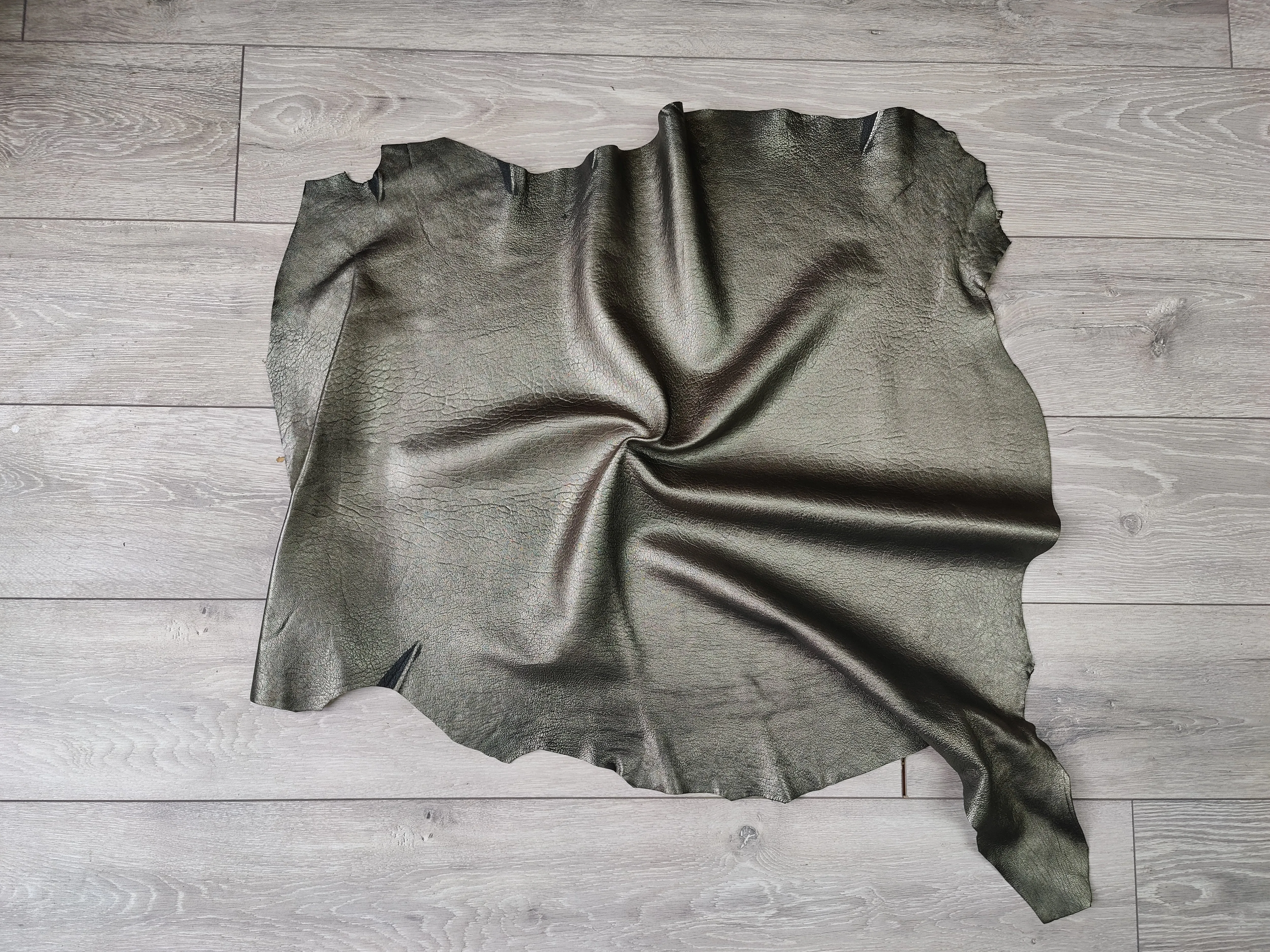 METALLIC GOATSKIN - SILVER - 1.2-1.4mm