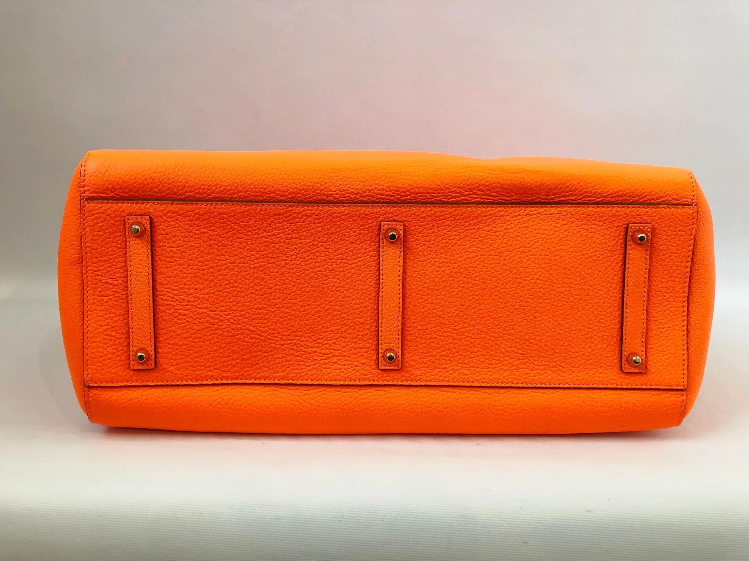 NEW Ebury Maxi Featherweight Smiley Tote