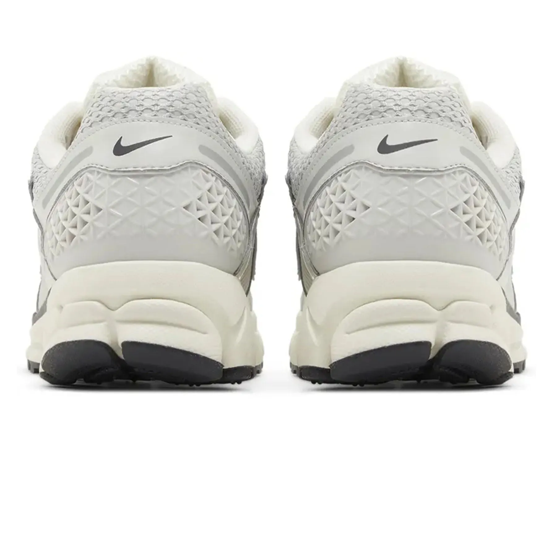Nike Air Zoom Vomero 5 'Chrome'