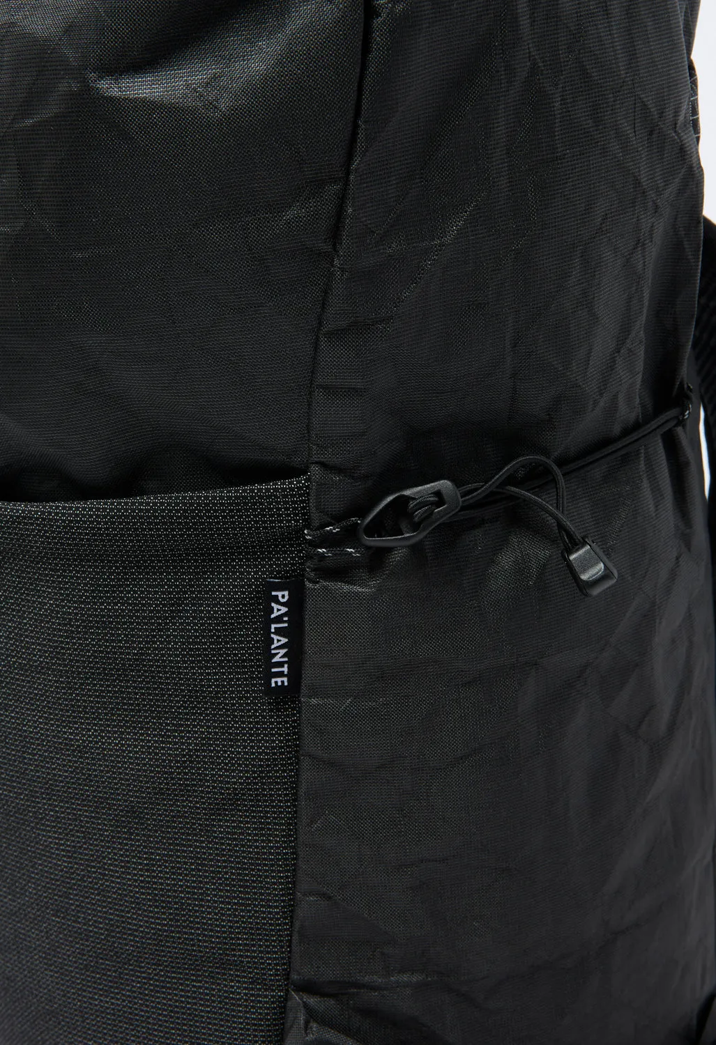 Pa'lante Packs V2 Pack with Pad and Sleeve - Black Ultraweave