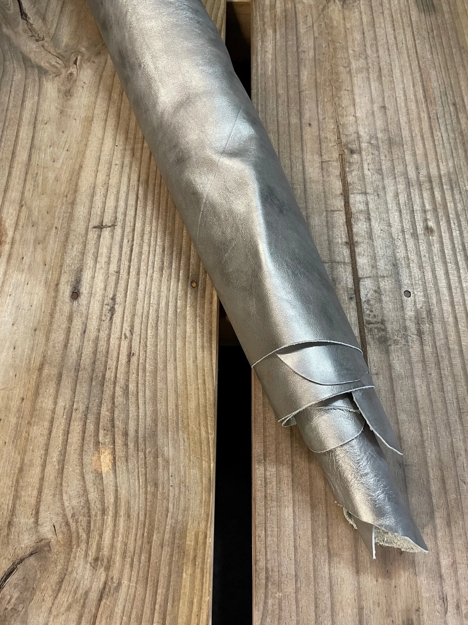 Pewter Gloving Cow Side | 1.2mm | 12 sq.ft | $110 ea.