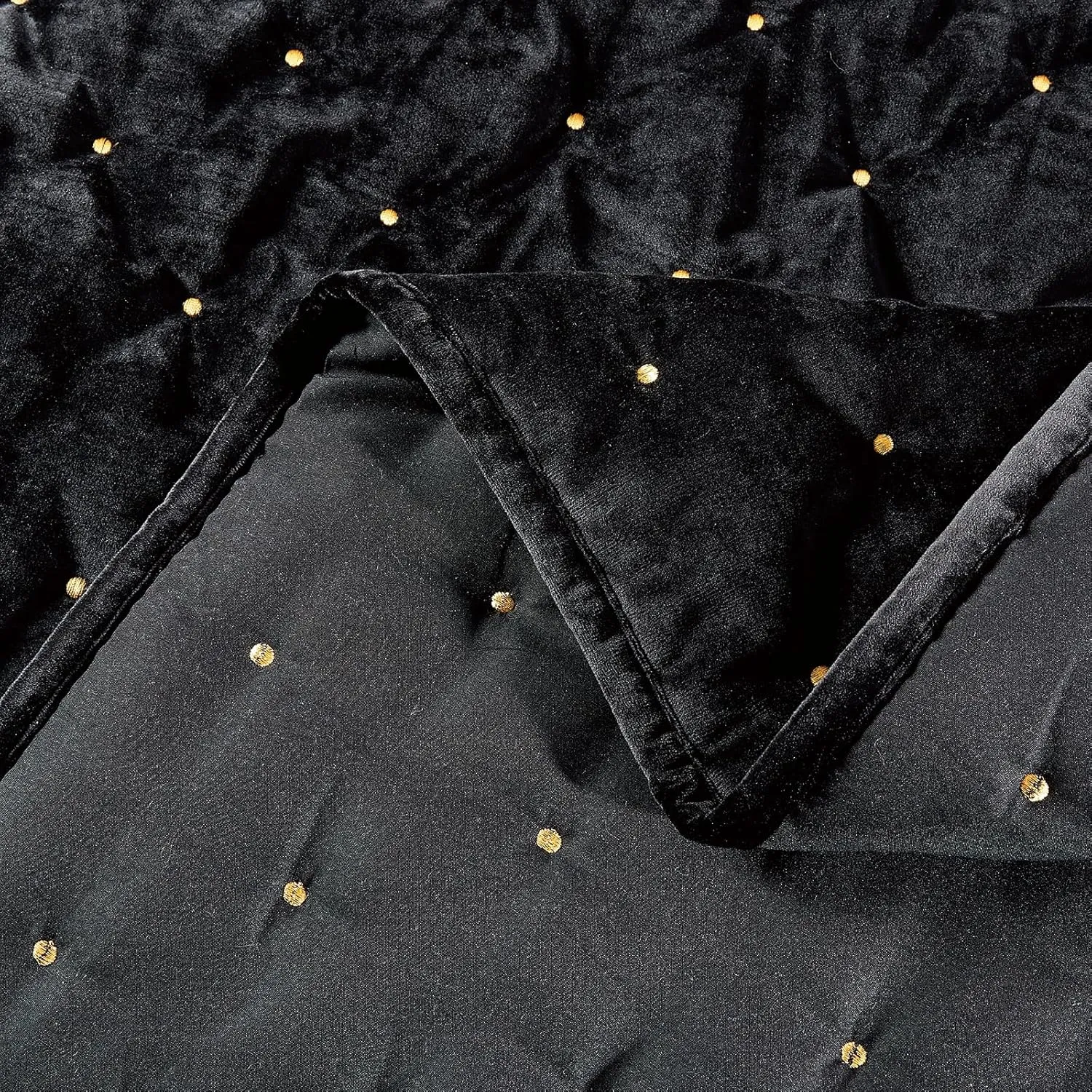 Sunshine Nicole Embroidery Quilt Set with Metallic Gold Thread, Distressed Velvet Face and Brushed Solid Microfiber Reverse, with Light Weight Soft Poly Fill, 3 Pieces Black Gold, King