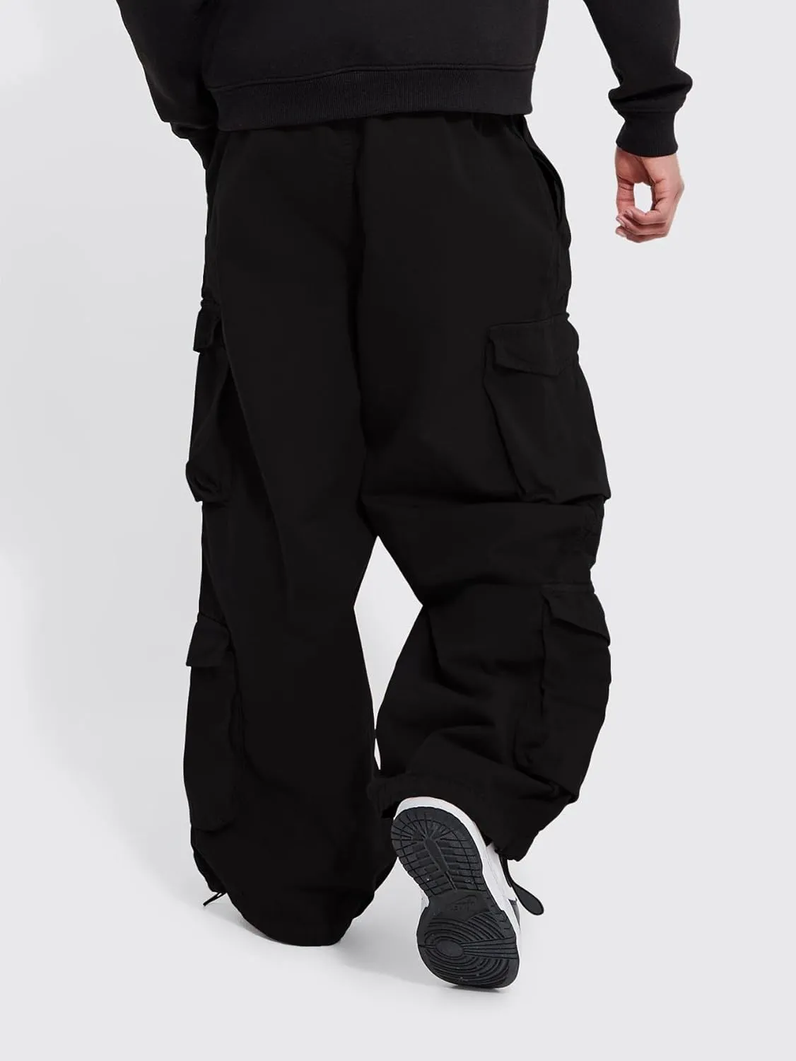 Verdusa Men's Casual Pocket Side Drawstring Waist Loose Joggers Cargo Pants