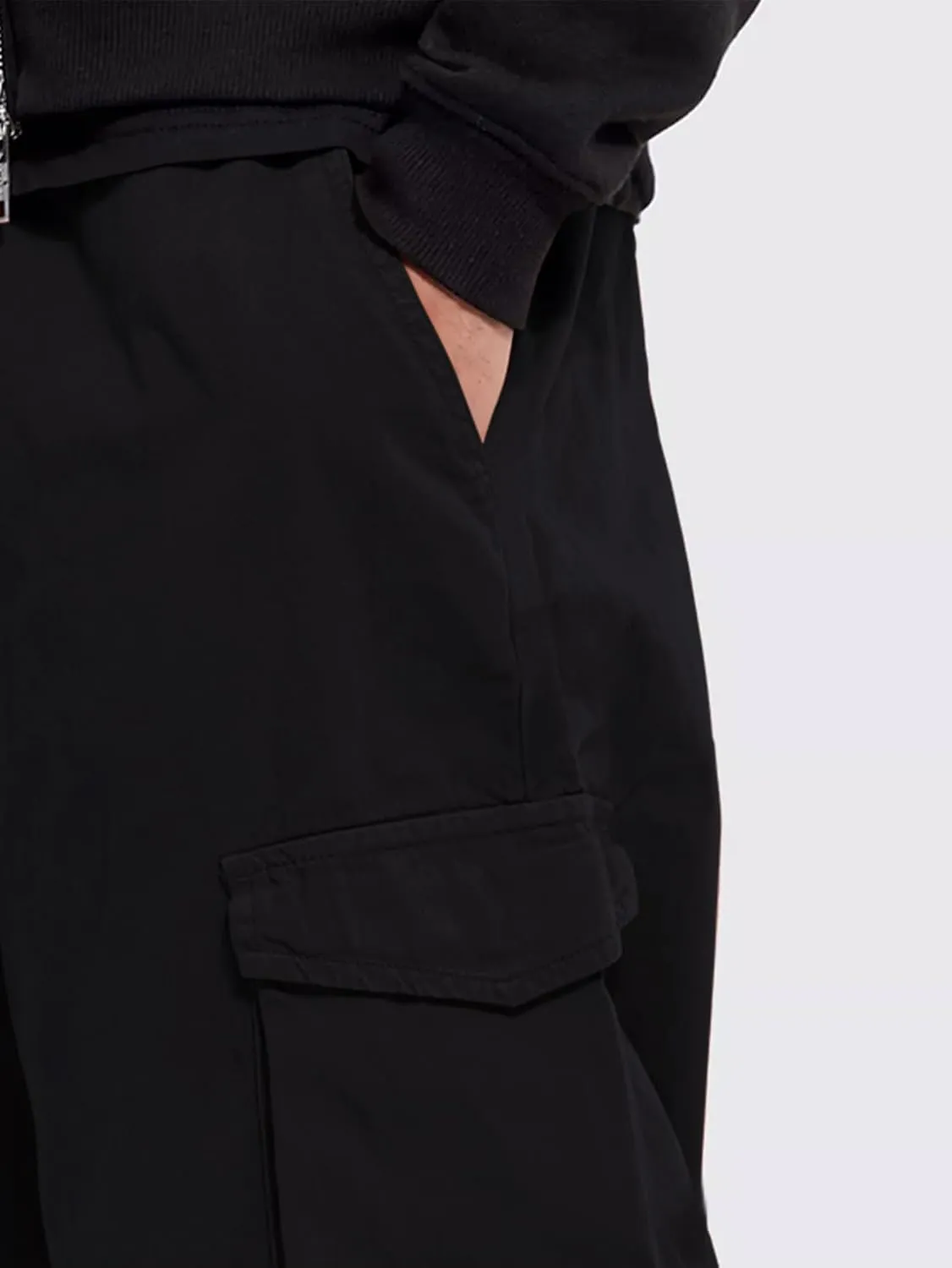 Verdusa Men's Casual Pocket Side Drawstring Waist Loose Joggers Cargo Pants