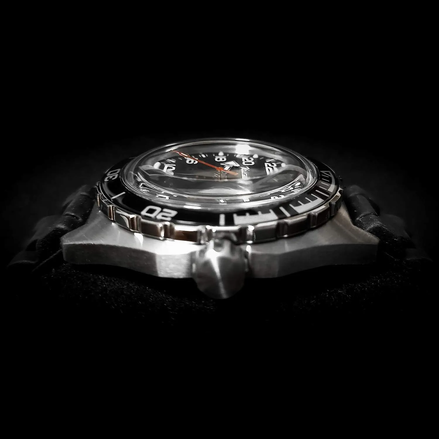 Vostok | Komandirskie 650541 GMT Automatic Mechanical Self-Winding Diver Wrist Watch