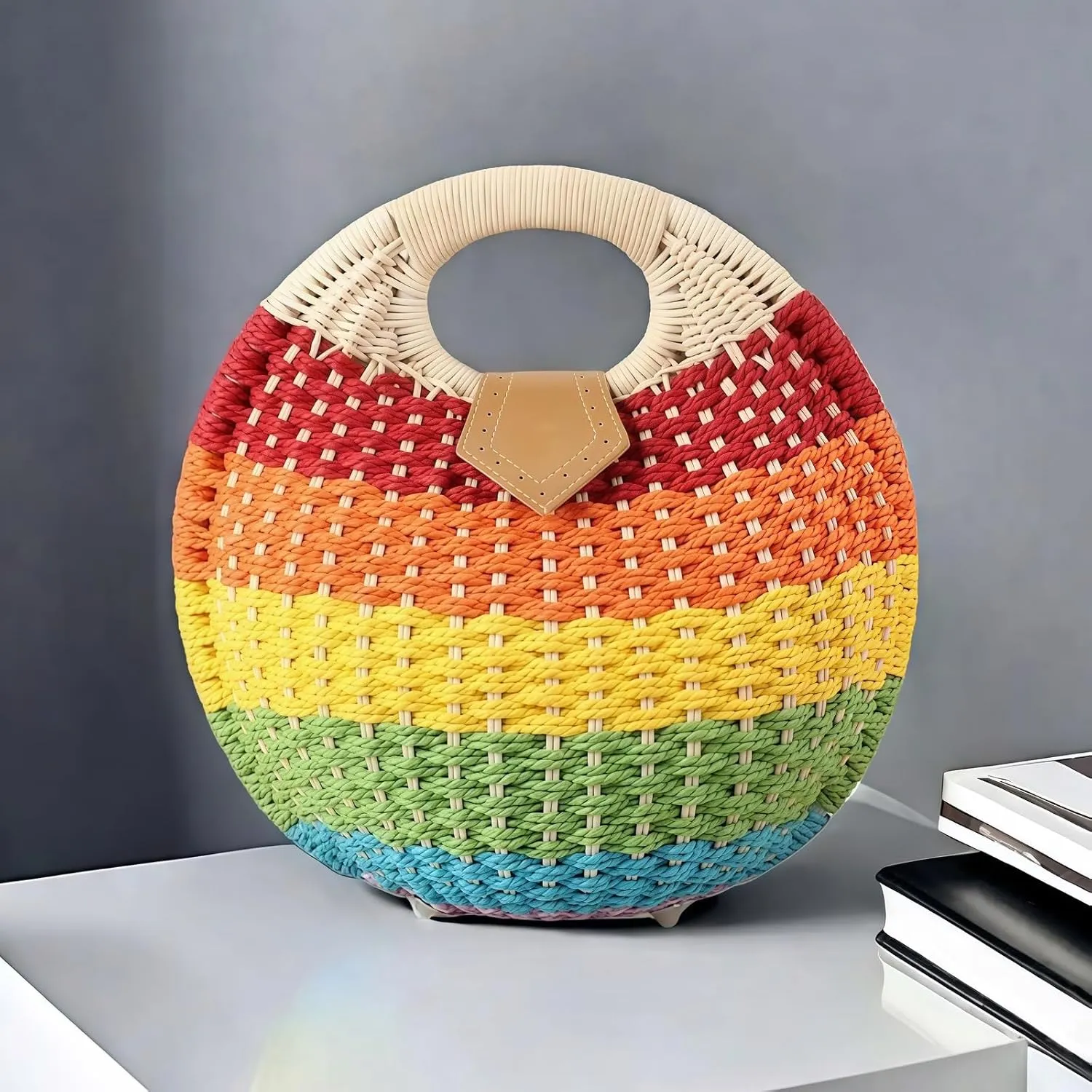Women’s Handwoven Rattan Handbags Stylish Straw Tote for Summer Beach Retro Woven Shell Bag
